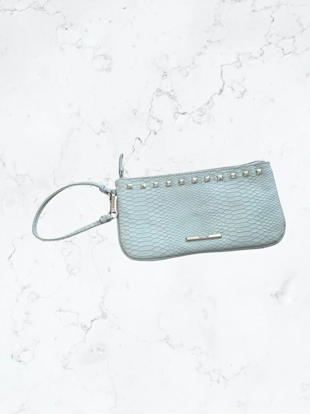 Nine West Gray Textured Wristlet Clutch